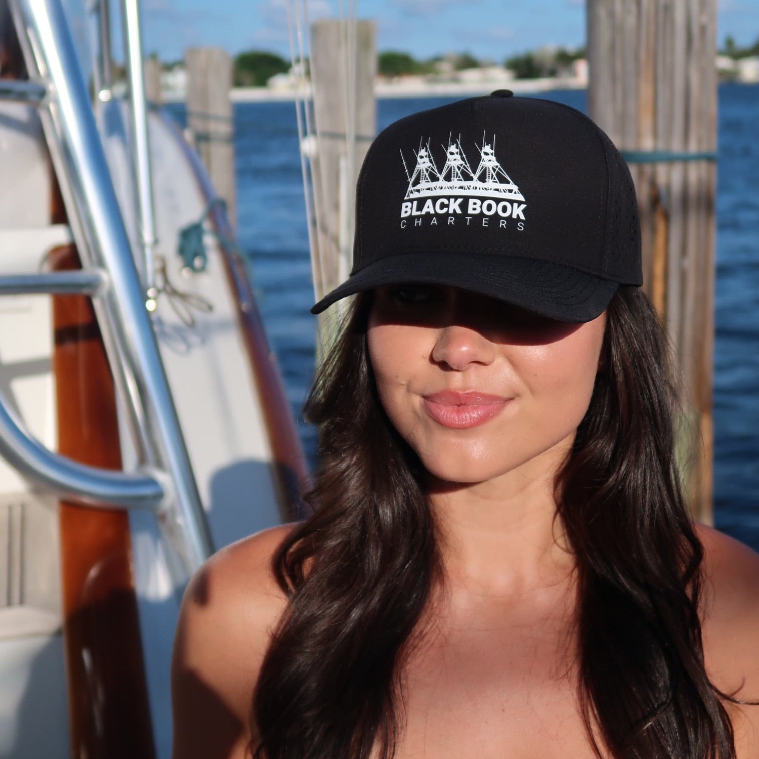5 Panel Hat in Black